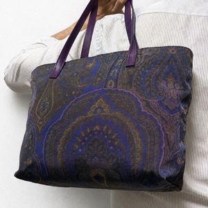 エトロ バッグのYahoo!オークション(旧ヤフオク!)の相場・価格を見る