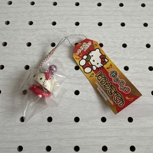 ご当地キティ レアのYahoo!オークション(旧ヤフオク!)の相場・価格を
