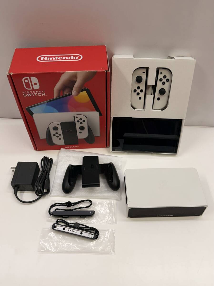 Nintendo Switch （初期型ネオンブルー&レッド） 箱等完品 Nintendo