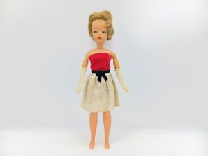 人形 ファッションドールの値段と価格推移は？｜34件の売買データから