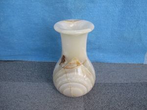 大理石 花瓶のYahoo!オークション(旧ヤフオク!)の相場・価格を見る
