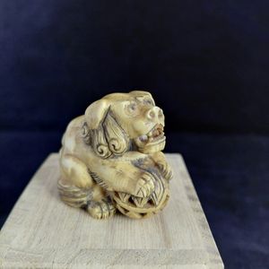 狛犬のYahoo!オークション(旧ヤフオク!)の相場・価格を見る｜Yahoo