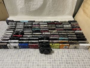 デジカメ まとめのYahoo!オークション(旧ヤフオク!)の相場・価格を見る