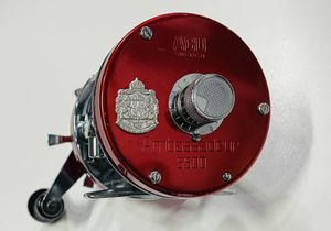 最終値下ABU 2500CIレッド　ワンオーナー超美品　試し投げ以降未使用 abu 2500cの値段と価格推移は？｜285件の売買データからabu 2500cの