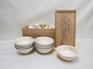 真葛焼の値段と価格推移は？｜12件の売買データから真葛焼の価値が