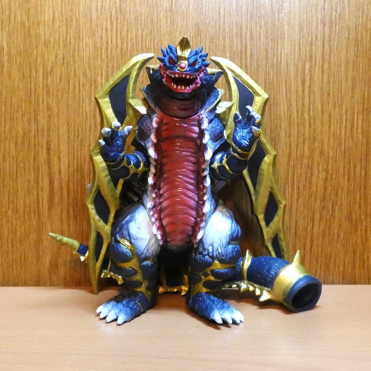 ウルトラ怪獣 ソフビフィギュアの値段と価格推移は？｜285件の売買