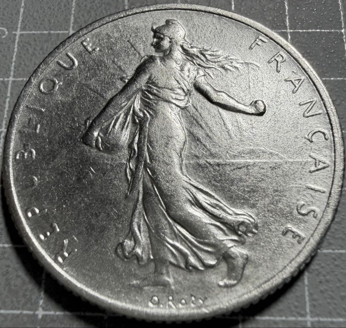 2フラン銀貨の値段と価格推移は？｜29件の売買データから2フラン銀貨の
