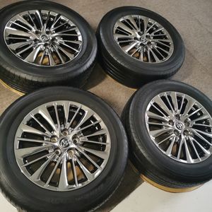 エグゼクティブ 純正 17の値段と価格推移は？｜26件の売買データから