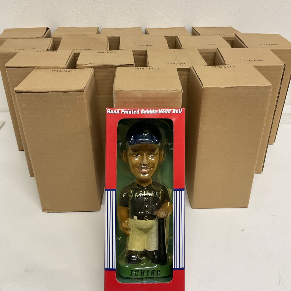 イチロー首振り人形の値段と価格推移は？｜1件の売買データから