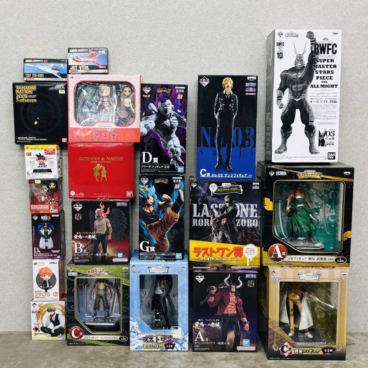 ドラゴンボール と銀魂フィギュア まとめ売り ドラゴンボール 銀魂 フィギュアの値段と価格推移は？｜16件の売買