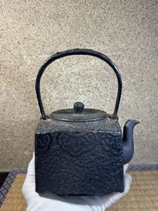 南部鉄瓶の値段と価格推移は？｜152件の売買データから南部鉄瓶の価値