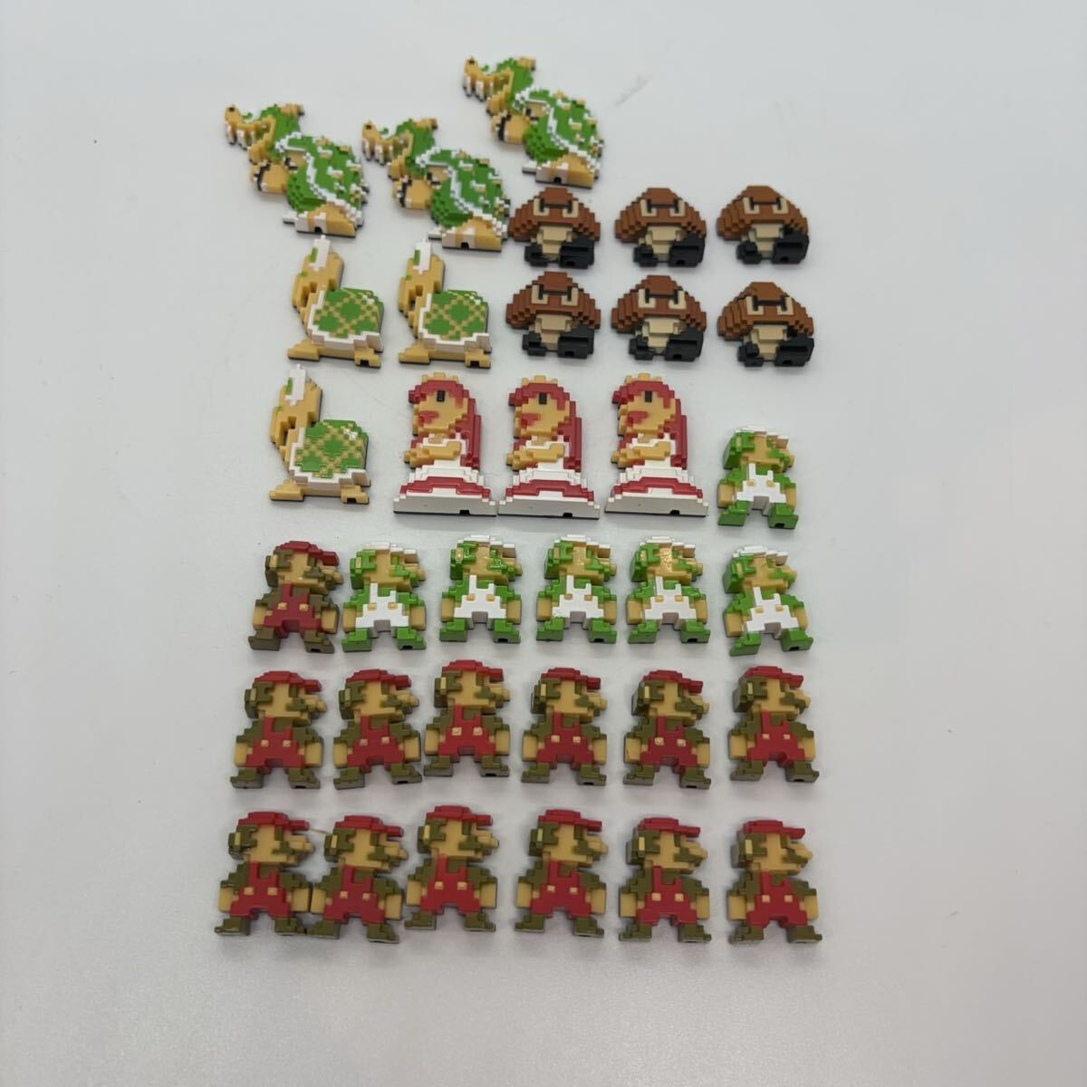 スーパーマリオ フィギュアコレクションの値段と価格推移は？｜10件の