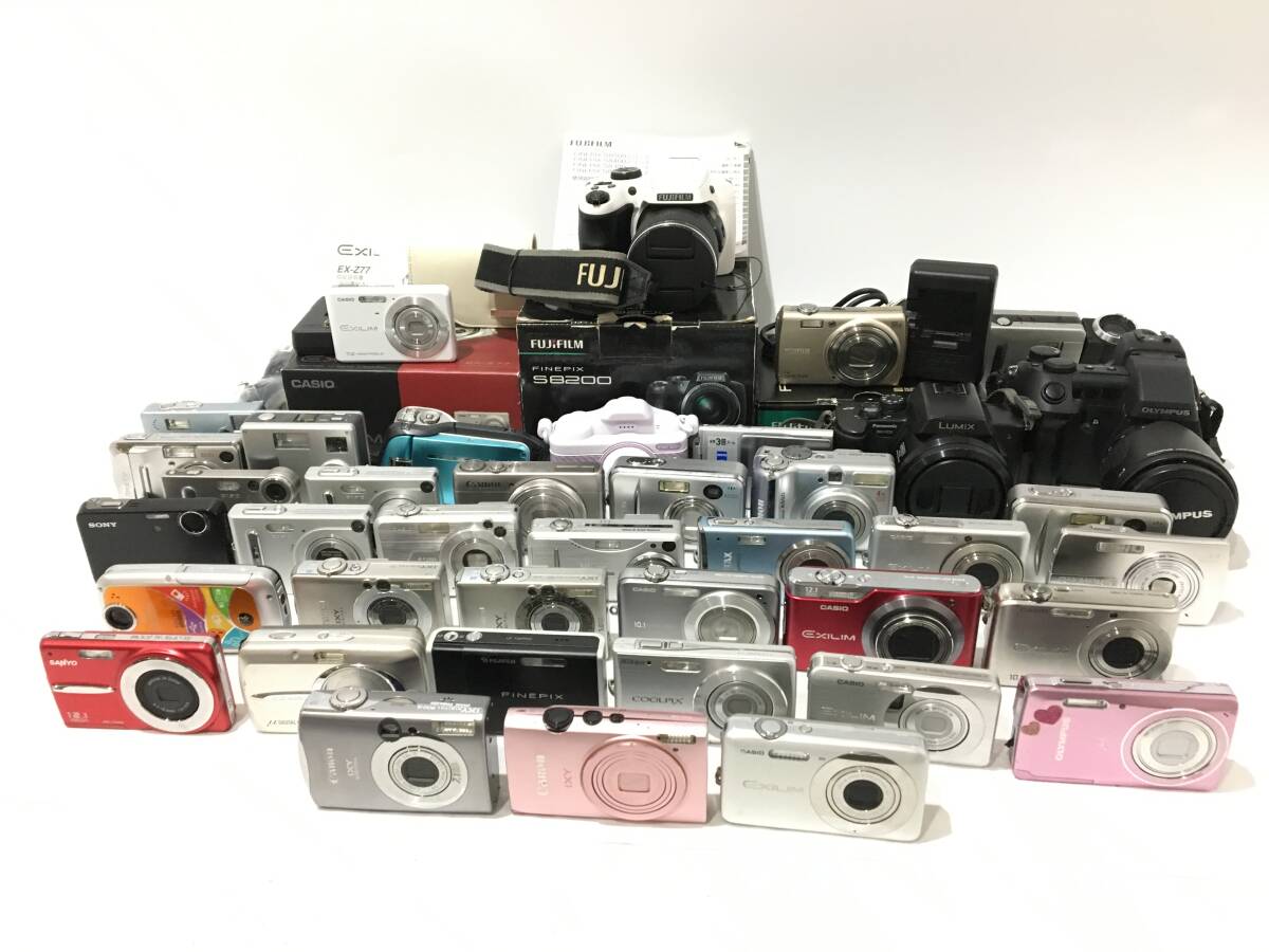 美品　キャノン　IXY220F　 ジャンク CANON IXY220Fの値段と価格推移は？｜35件の売買データからCANON