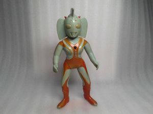 ウルトラの母の値段と価格推移は？｜43件の売買データからウルトラの母