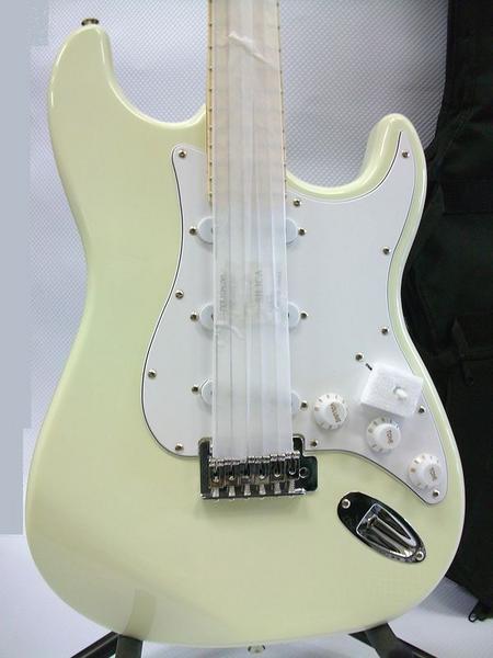 新品！☆JUNO(ジュノ)ストラトキャスター JST-1MH白☆おまけ付(本体