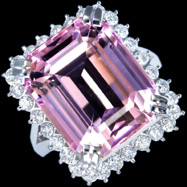 クンツァイト ダイヤモンド リング 中古・古着通販TASAKI 11.62ct TASAKI（タサキ）公式サイト (タサキ) 計0.25ct TASAKI&frasl;タサキ 16.77ct TASAKI(タサキ) | Pétale（ぺタール）： ハイジュエリー スクエアリーフ オンライン限定商品
