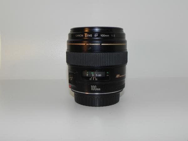 EF100mm F2 USM 中古価格比較 - 価格.com *中古良品 Canon EF 100mm/f 2