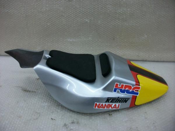 NSR50 中古 バイク ホンダ - シートカウル 部品 ウェビックガレージ