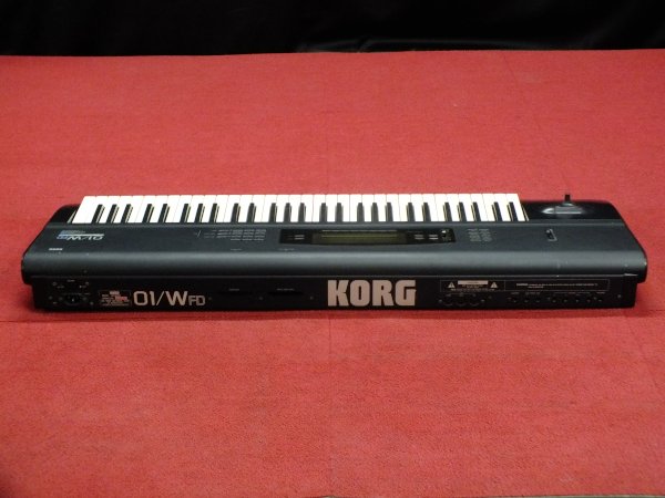 ☆KORG 01/WFD シンセサイザー☆ジャンク品☆