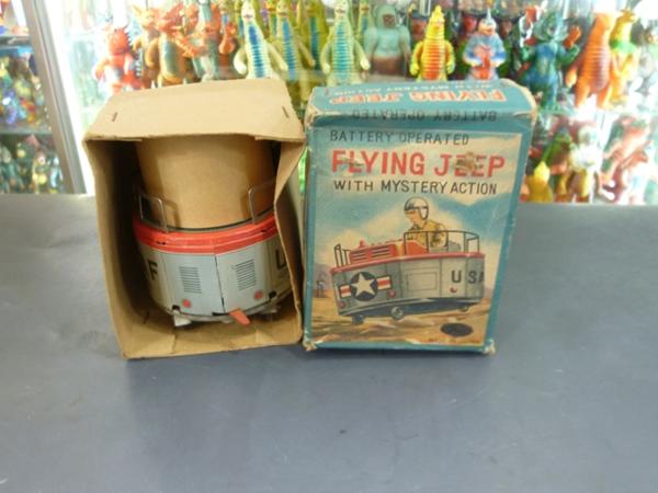 M FLYING JEEP ブリキ　バッテリー　戦車　玩具店倉庫品 未使用 モズライト