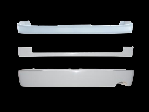 新品即決 200系 ハイエース 前・中期 標準 エアロセット