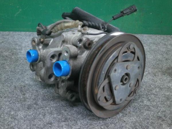 モコ　MG21S　クーラーコンプレッサー