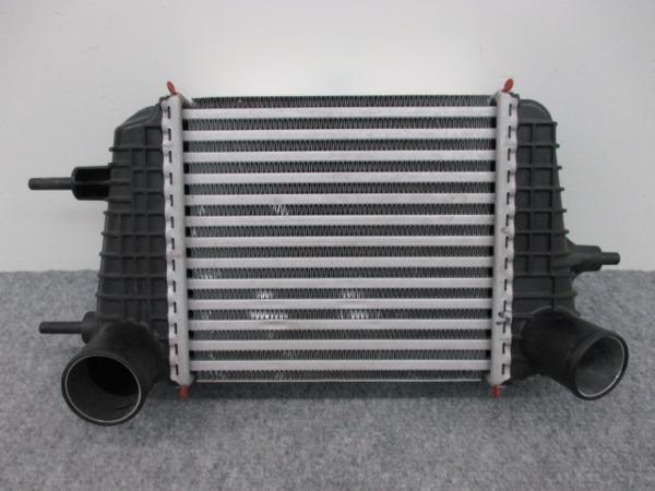ノート E12 前期 インタークーラー 日産(58401)