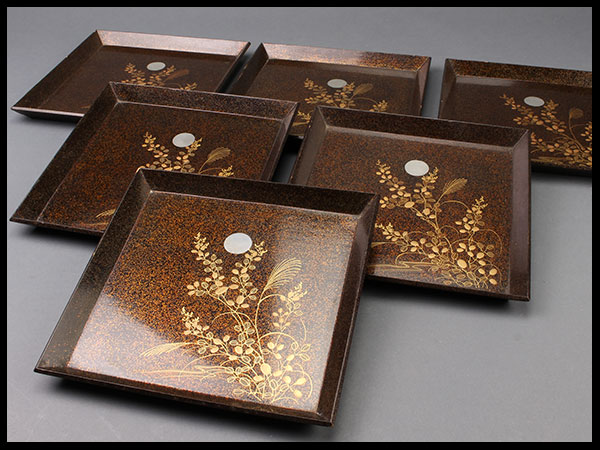 【流】古美術品　時代　蒔絵梨地細工　四方盆　初だし品　CD457