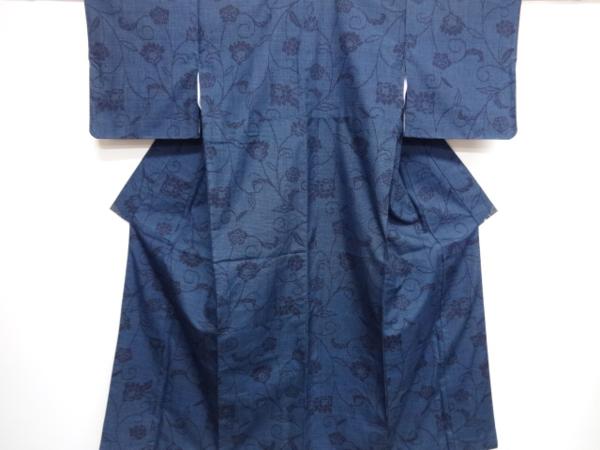 31108# 未使用品 花唐草模様織り出し本真綿結城紬100亀甲着物