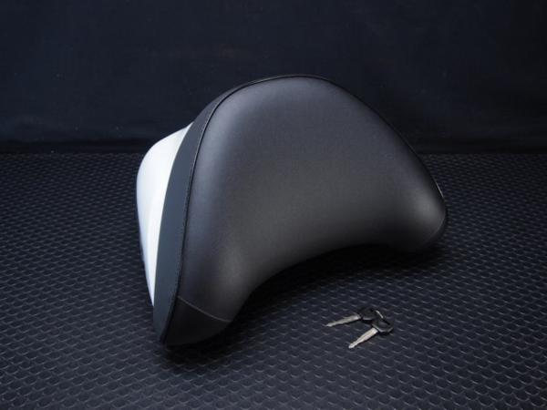 フォルツァMF10 ホンダ純正オプション クルージングバックレ