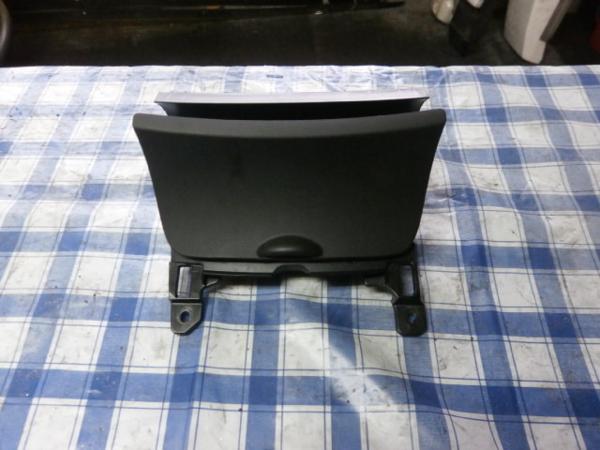 (6506-M)RX-8(SE3P)灰皿