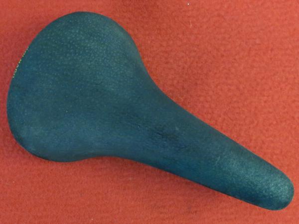 栗)ITALIA製COLNAGO刻印バックスキン黒サドル中古9735♭