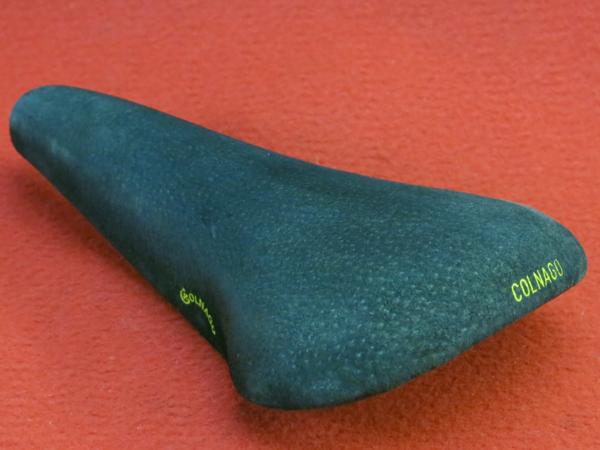 栗)ITALIA製COLNAGO刻印バックスキン黒サドル中古9735♭