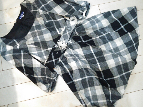 西野カナ着☆バーバリーブルーレーベル☆ワンピース36ホース有