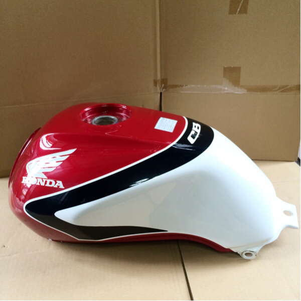 CB400SF VTEC REVO NC42　タンク　CBXカラー