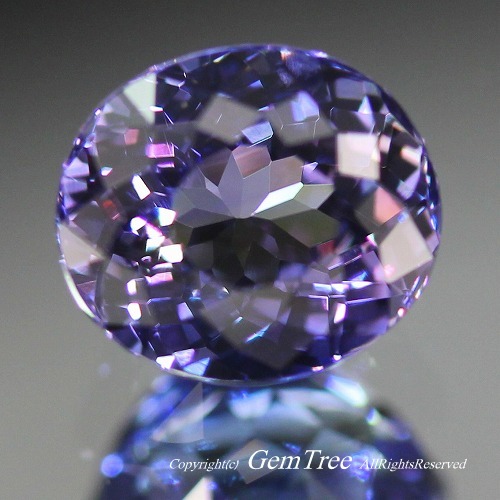 《GemTree+α》「言葉にならない美しさ」タンザナイト　2.19ct
