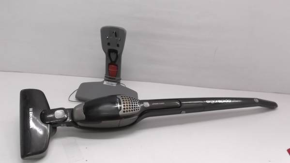 Electrolux エルゴラピード プラス ZB2904C サイクロン掃除機○