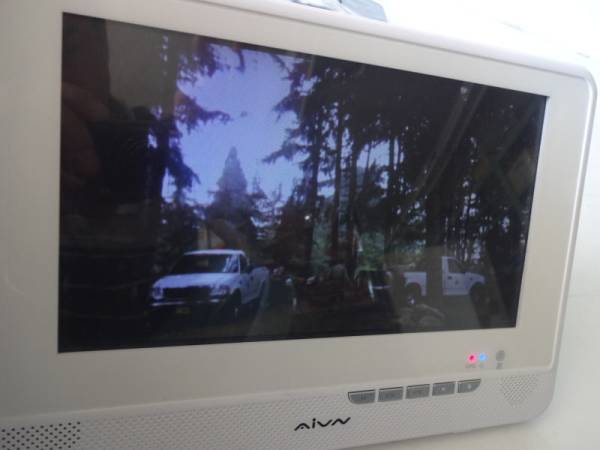 9インチワンセグ防水ポータブルDVDプレーヤー　RV-909W