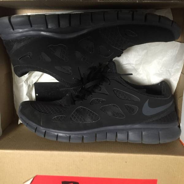 nike free run 2 kanye着用 28cm black
