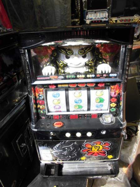家スロ・楽シーサー・黒パネル・希少・美品・コイン不要機有り