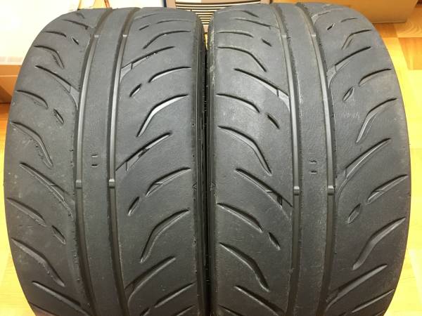 ダンロップ ＤＵＮＬＯＰ Ｚ２☆ 245/40R17 中古２本