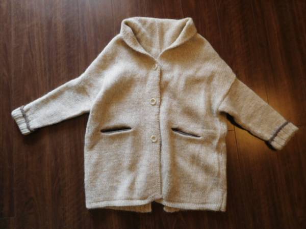 アデュー　コンジェ　作冬カーディガン　１回着用　アルパカ