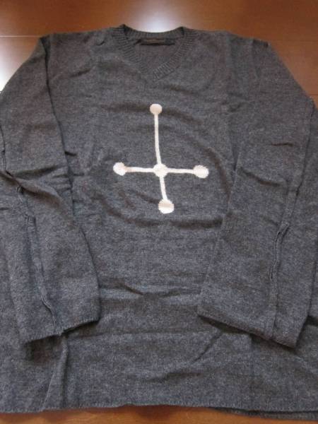 新品　アンダーカバー　逆十字柄　ニット　サイズL　グレー