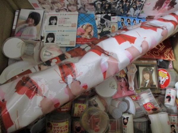 AKB48 訳有詰合せボックス