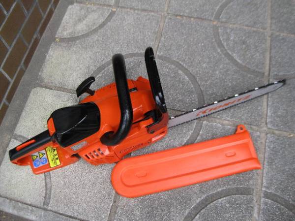 共立　エンジンチェンソー　CSE2700　取説　工具付き　美品