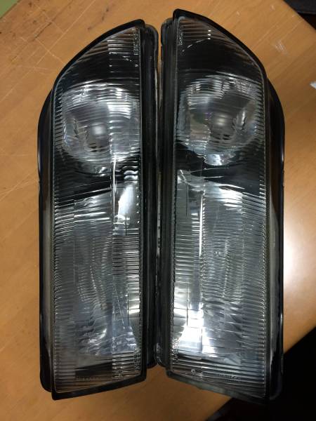 bnr32　r32 角目ライト