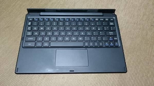 Z4 Xperia Tablet : Bluetooth BKB50 Sony キーボード 専用 SONY