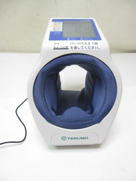 展示品 テルモ 電子血圧計 ES-P2000A