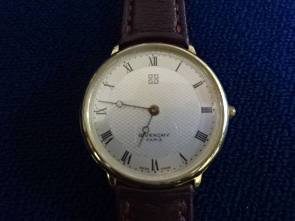 ジバンシー（ムーブ・スイス）　メンズクオーツ