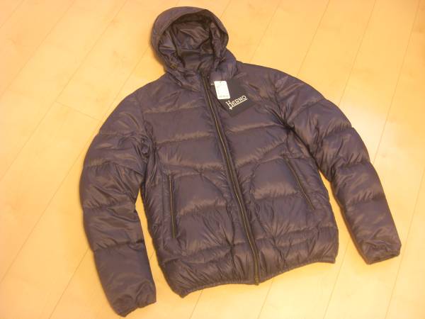 HERNO メンズ　超軽量ダウン　ブルー　美品